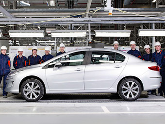 В России началась сборка бюджетного седана Peugeot